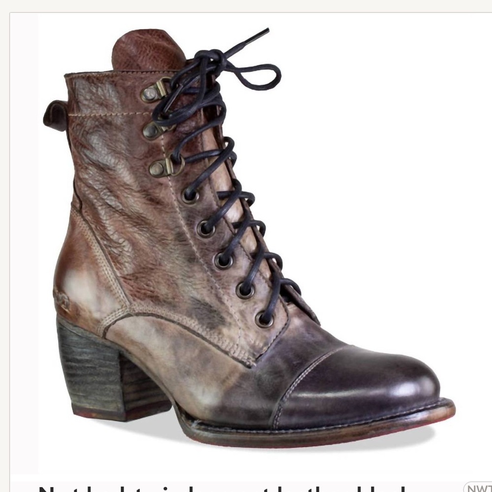 EUC BedStu judgement boots size 8.5, color called starry nights